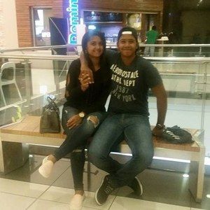 Meet your Posher, Naomy